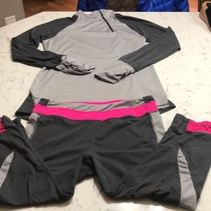 Kyodon workout set    Top and Capri